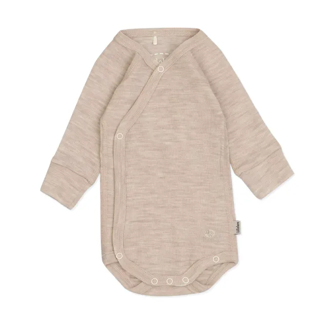 Hovedbilde Lillelam Omslagsbody ull mini lys beige