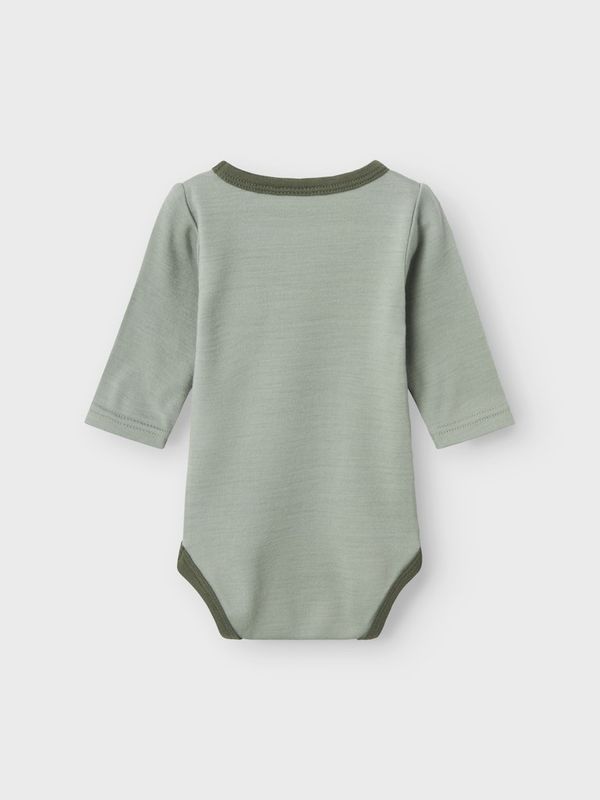 Name It Willow ull body wrought iron